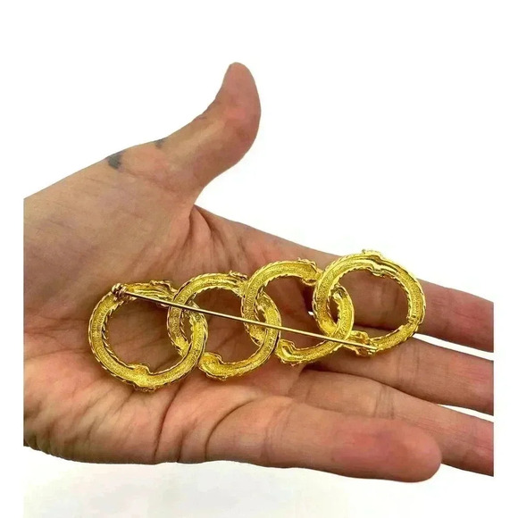 VTG Gold Tone Enamel Brooch Pin Clear Rhinestone Circle Loop Retro - Picture 2 of 8